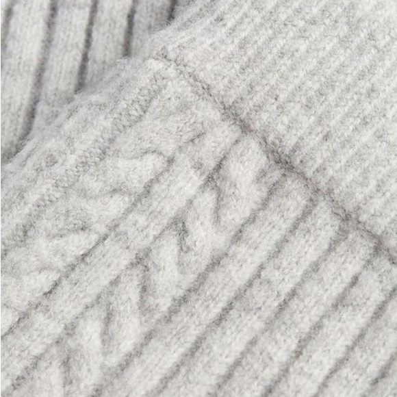 Express Ladies Gray Super High Waisted Cable Knit Jogger Pants NWT Size XL - Picture 4 of 5